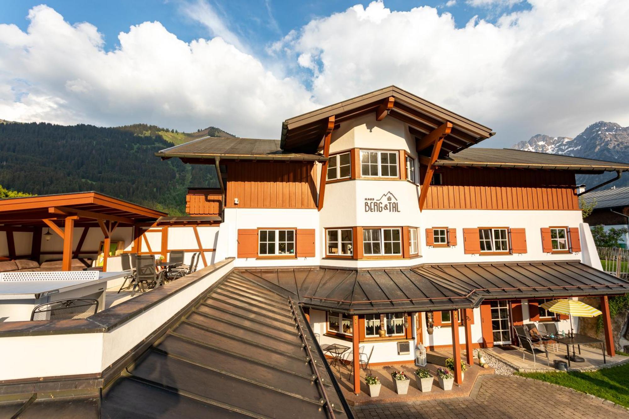 Hirschegg Haus Berg & Tal公寓 外观 照片