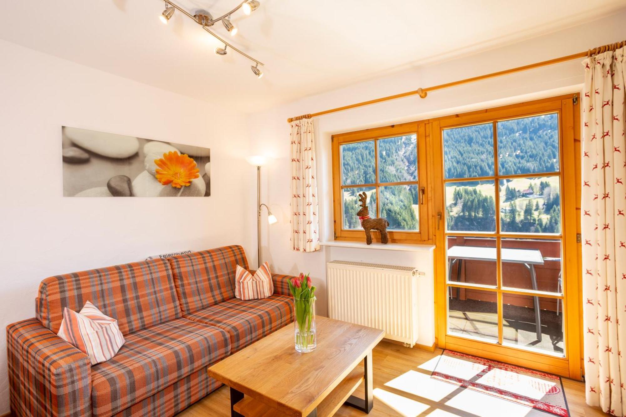Hirschegg Haus Berg & Tal公寓 外观 照片